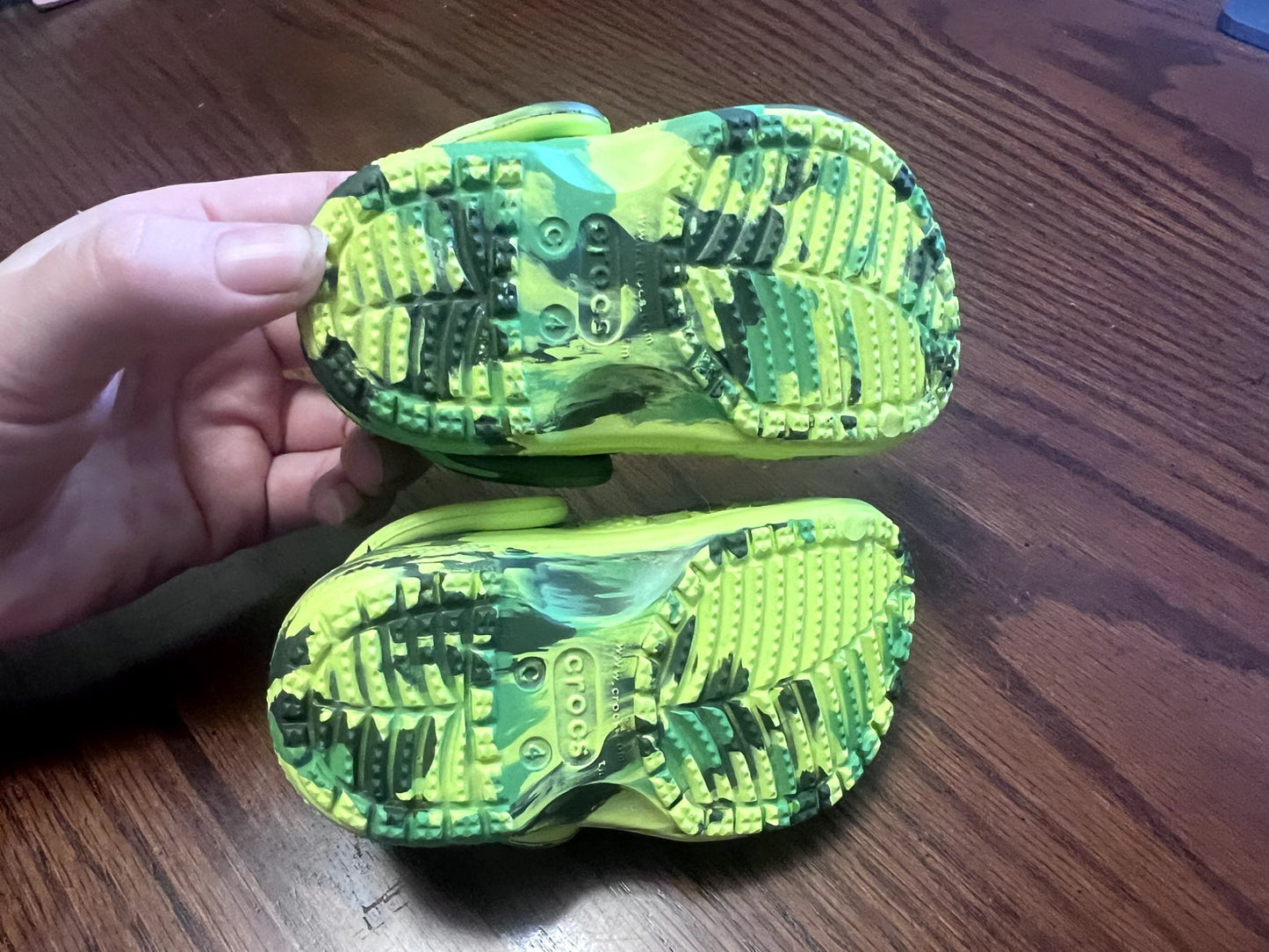 BABY size 4 crocs (Crocs littles), Shoes 4 (Baby: 0-12 mth)