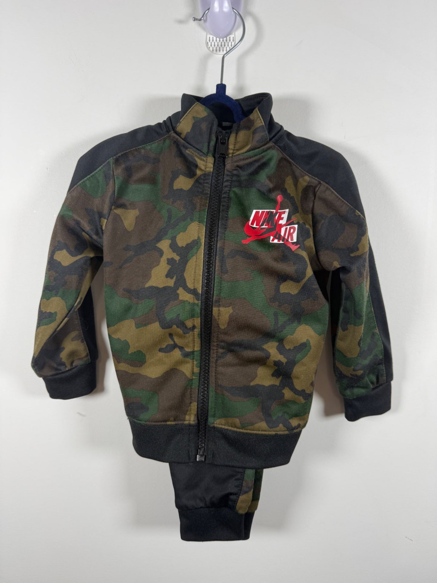 NIKE AIR | Two Piece Camo Tracksuit 18M , Kids 18 Month (12-18M)