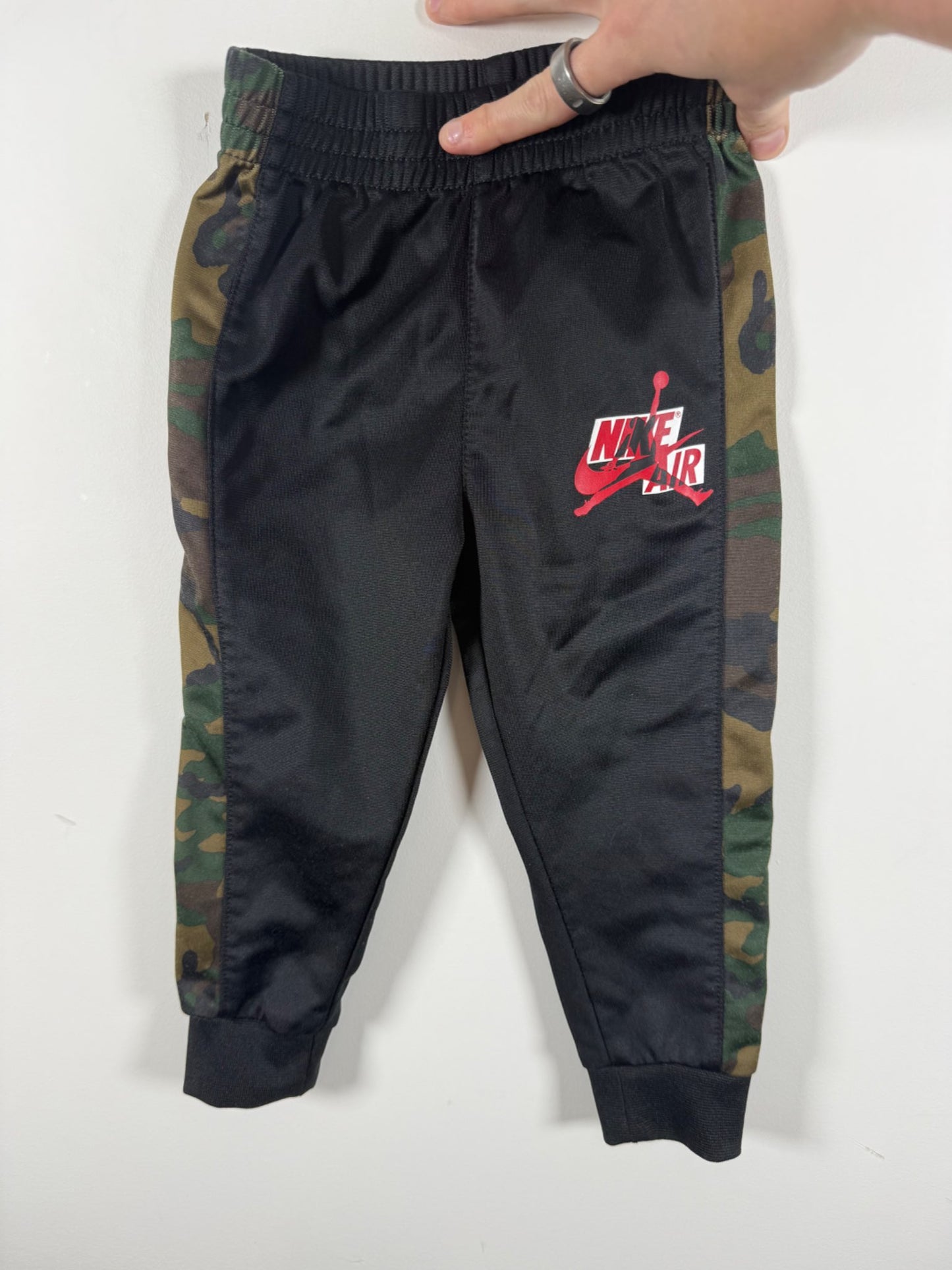 NIKE AIR | Two Piece Camo Tracksuit 18M , Kids 18 Month (12-18M)