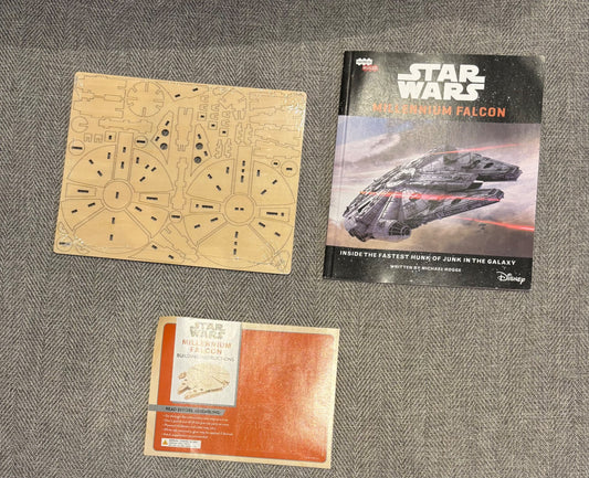 Star Wars wooden model - Millenium Falcon
