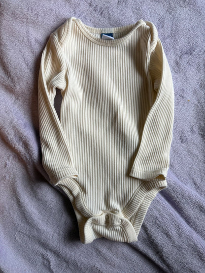 3 onesies bundle, Kids 12 Month (9-12M)