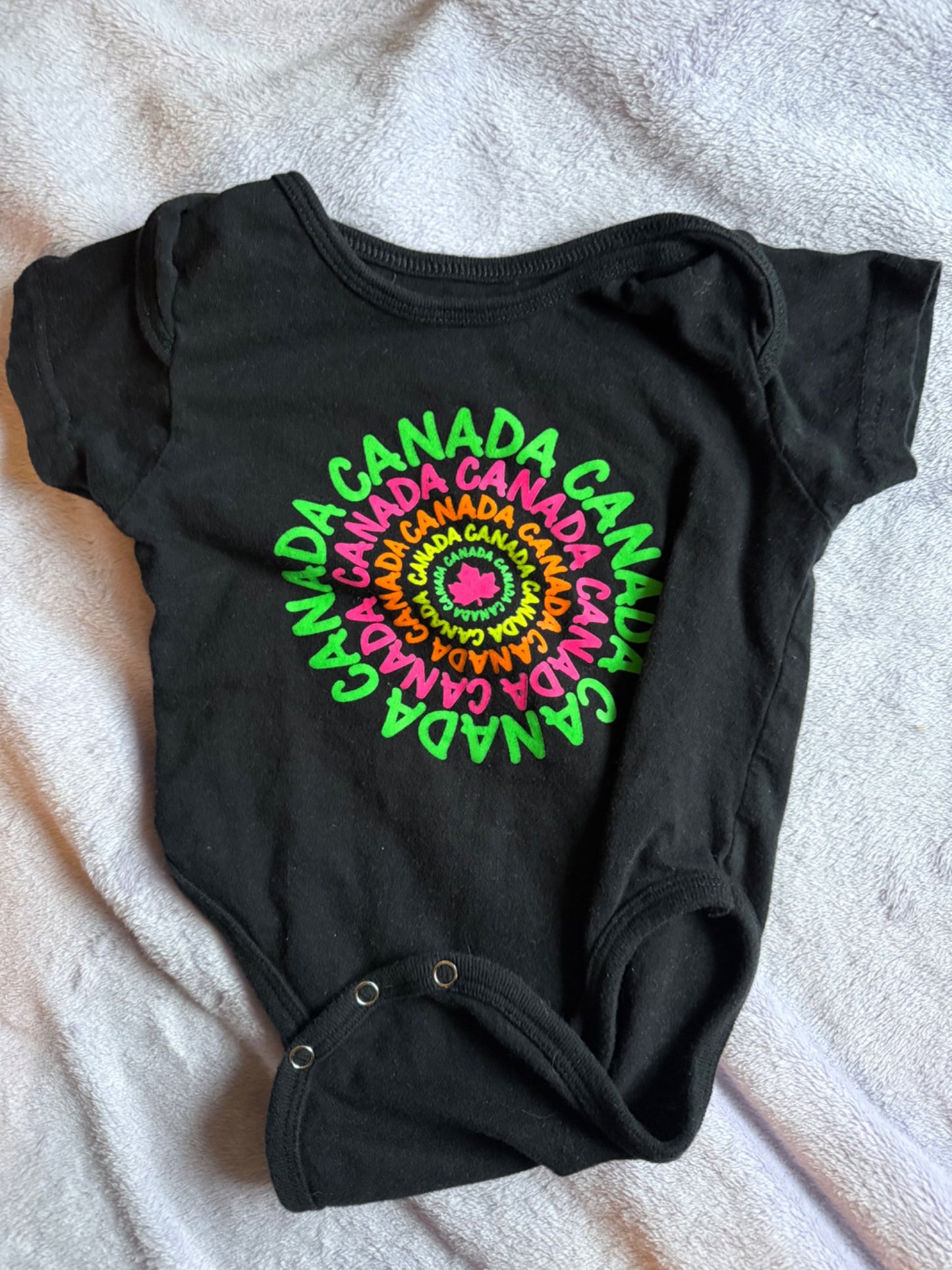 3 onesies bundle, Kids 12 Month (9-12M)
