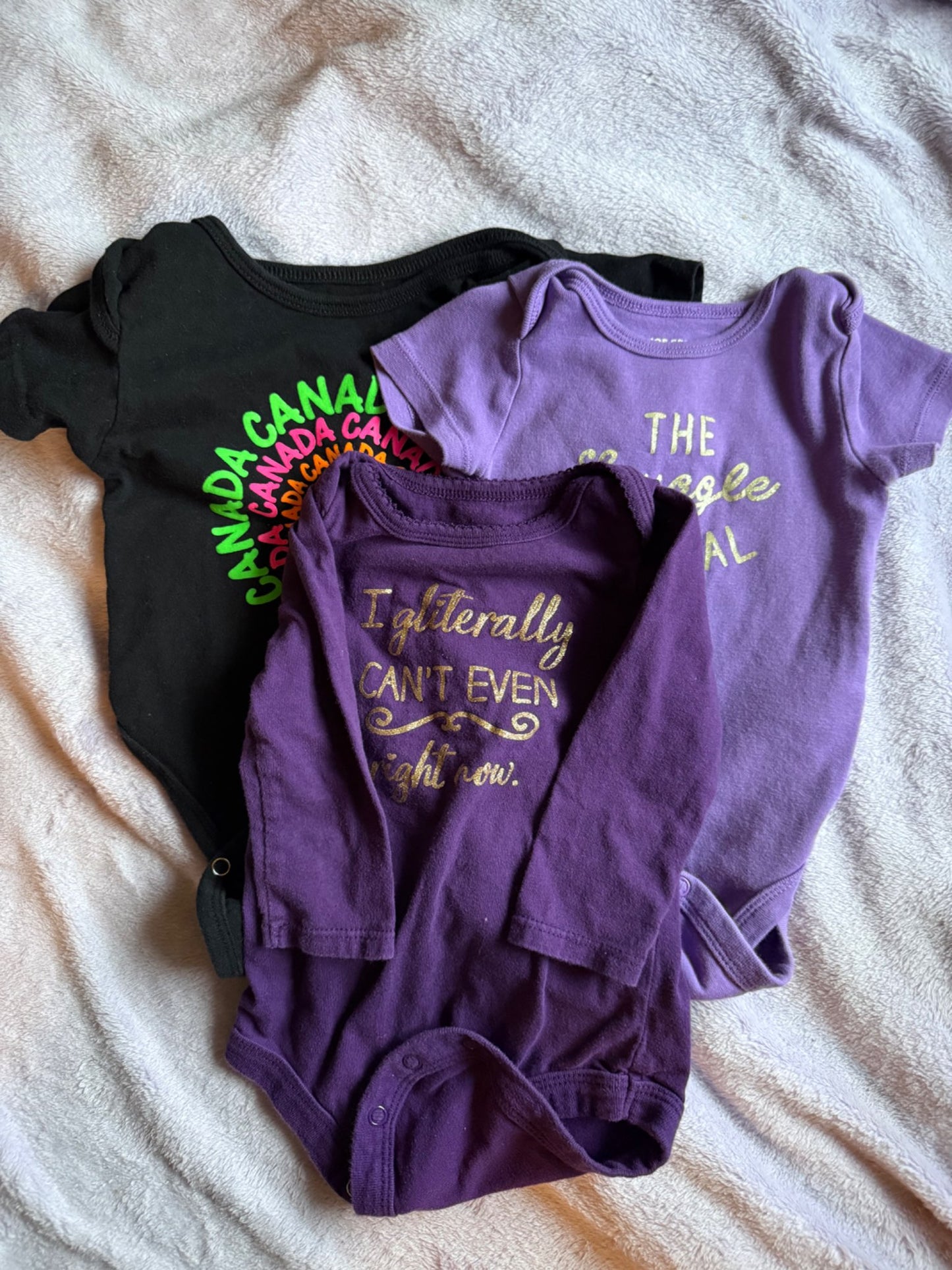 3 onesies, Kids 12 Month (9-12M)