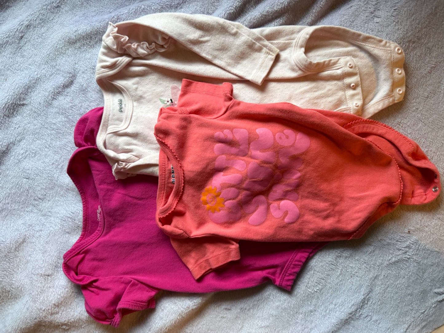 3 onesie bundles, Kids 12 Month (9-12M)