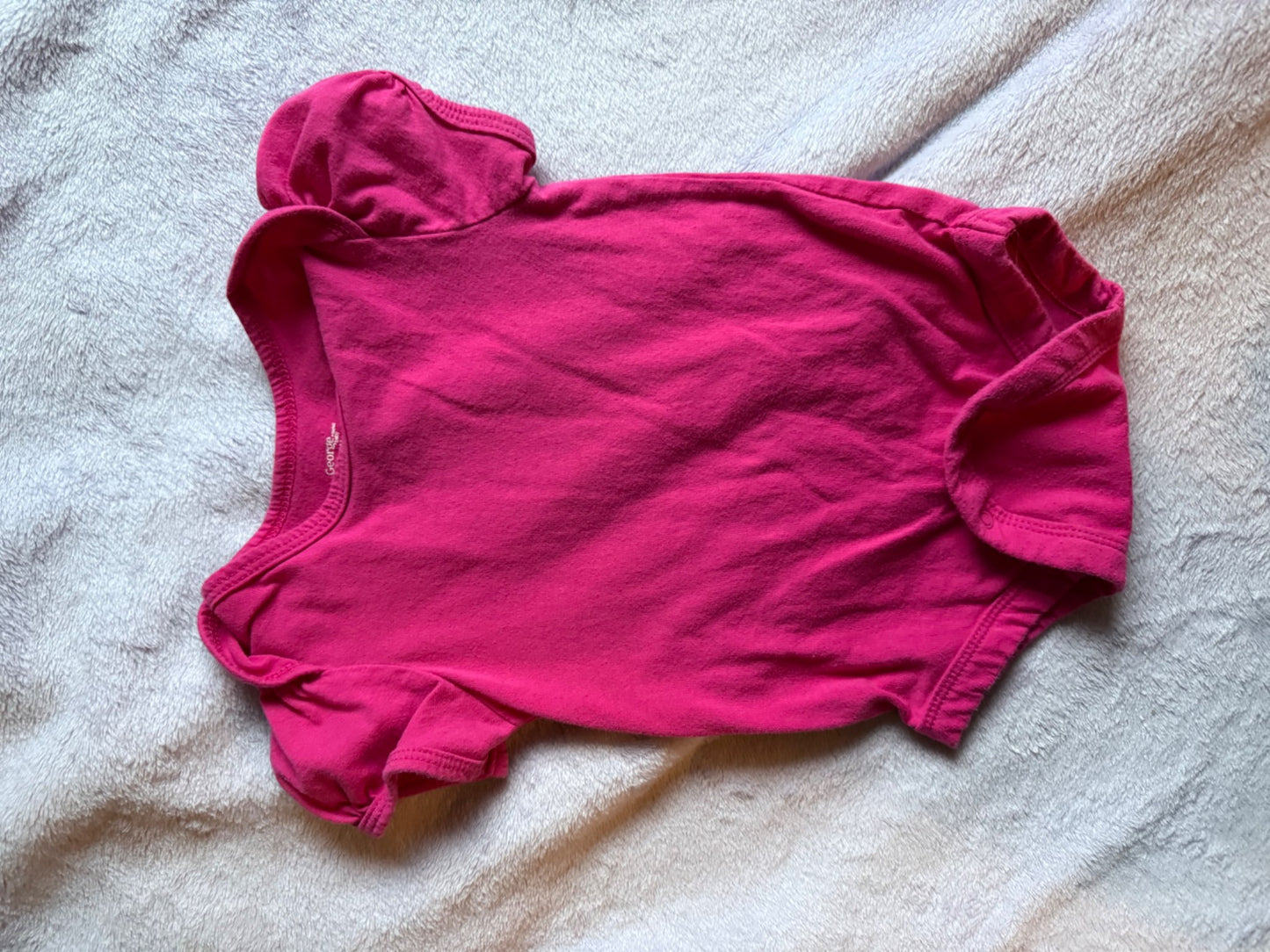 3 onesie bundles, Kids 12 Month (9-12M)