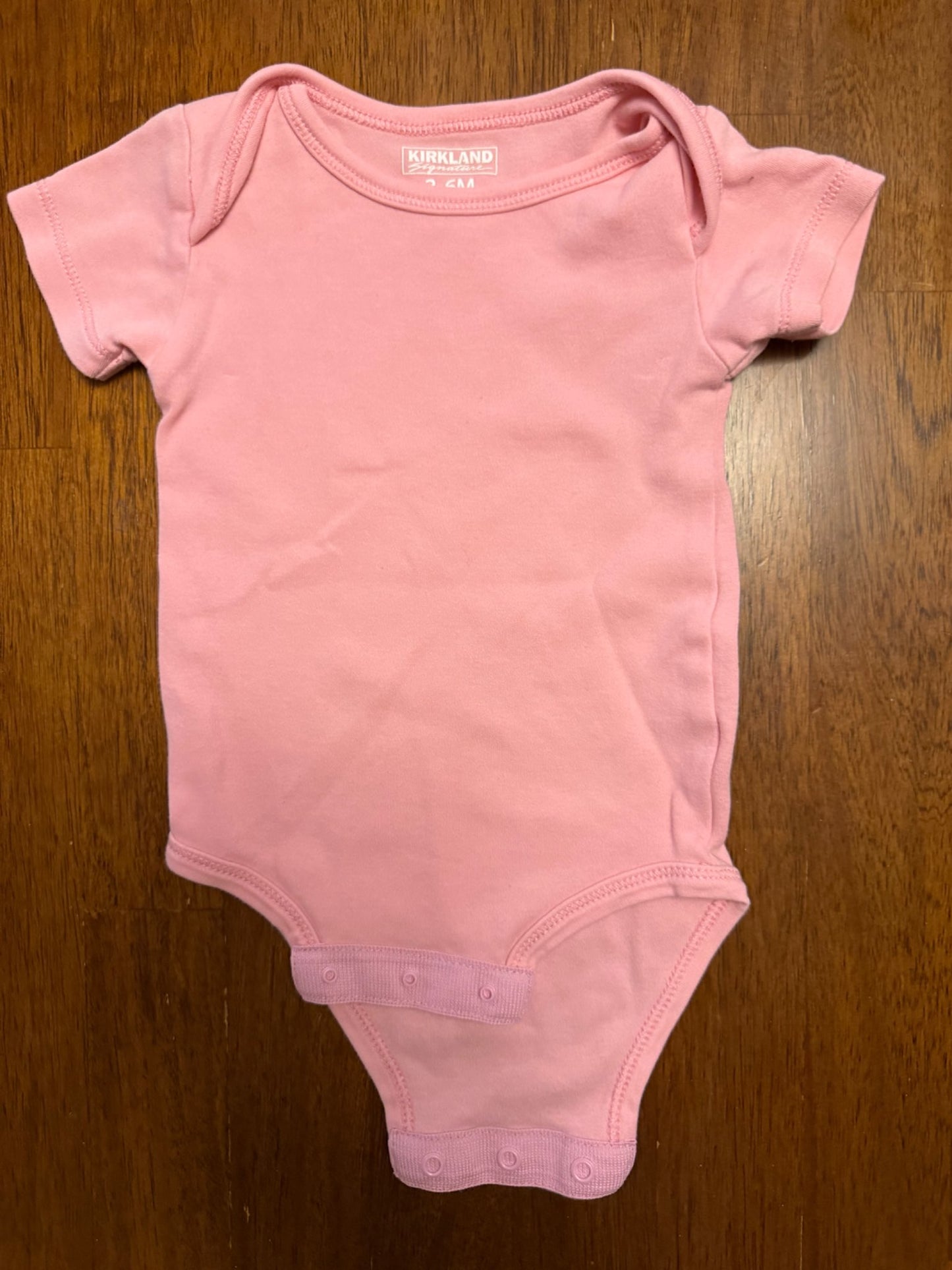 3 onesie bundle, Kids 6 Month (3-6M)