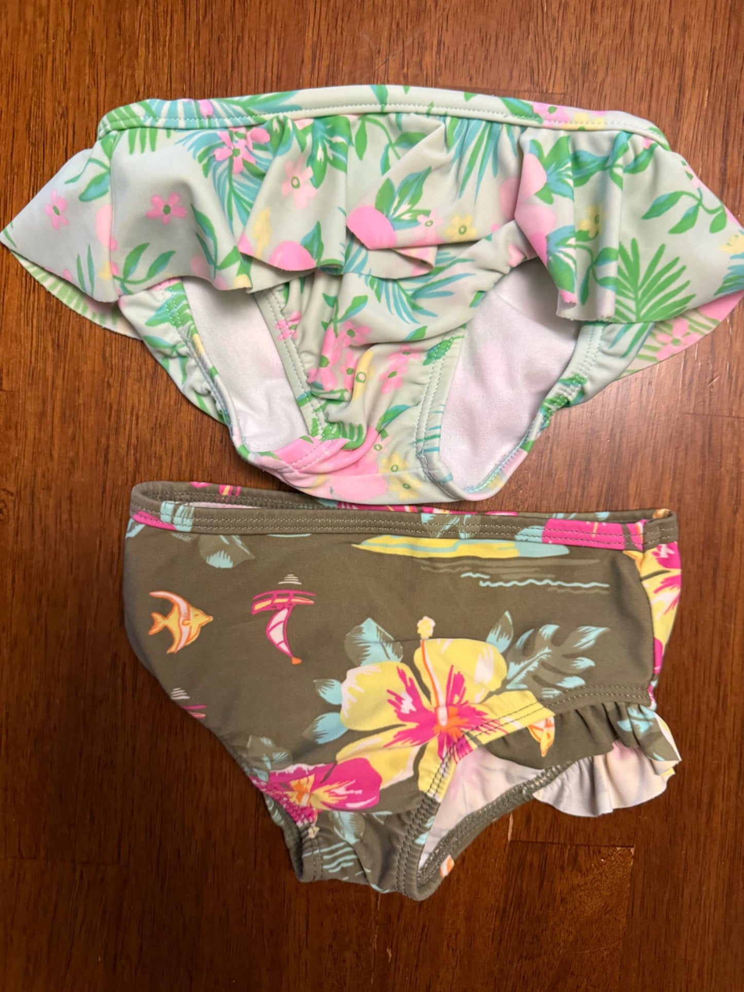 Mixed swimwear bundle, Kids 9 Month (6-9M)