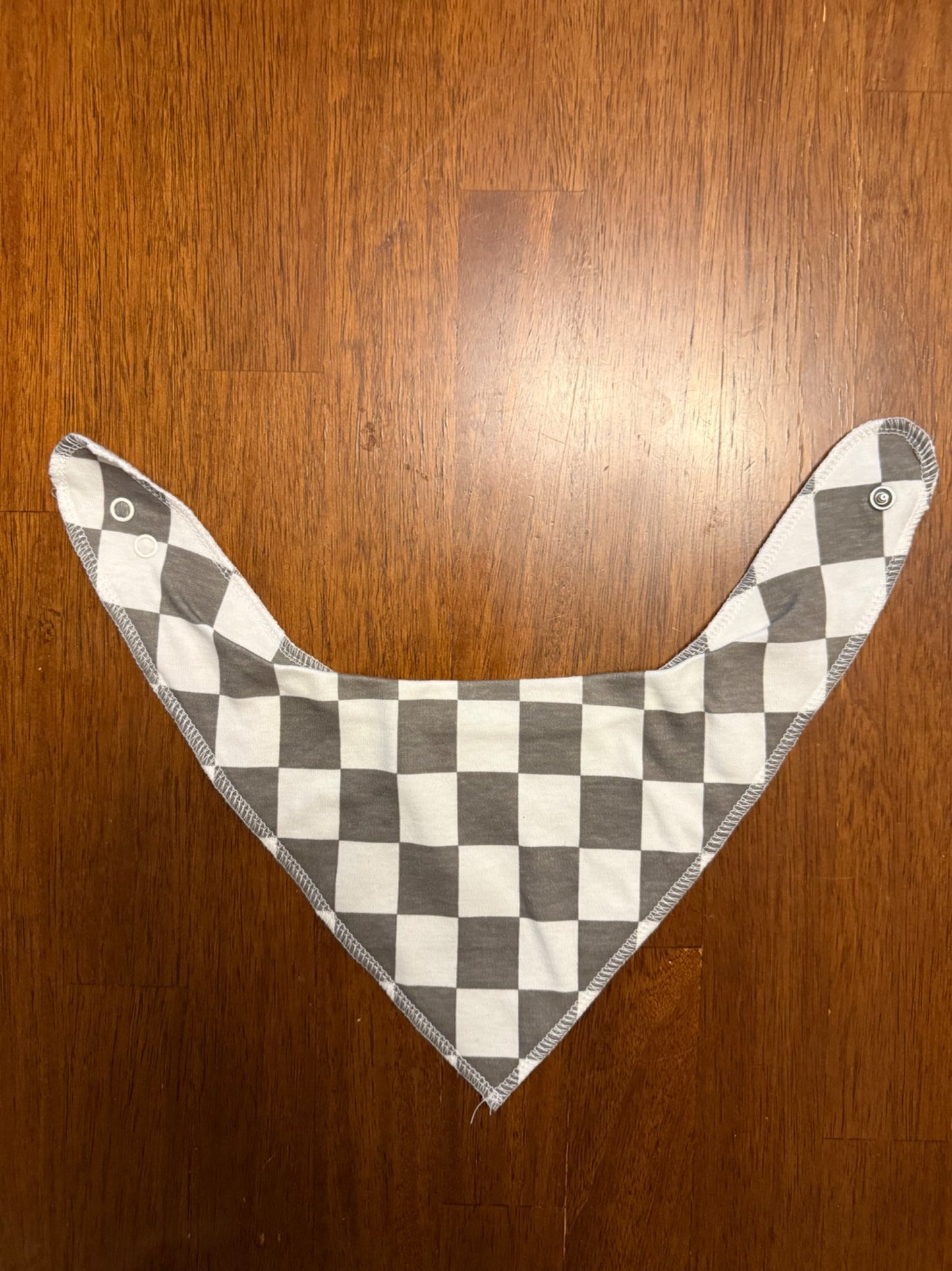 Bib bundle