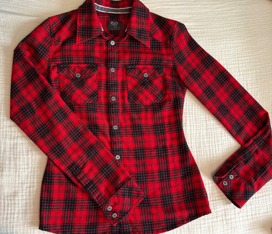 Aritzia TNA Pre-Teen/Teen Girl Long Sleeved Button-up Plaid Shirt Size XXS, Kids 16 to 20 (extra large)