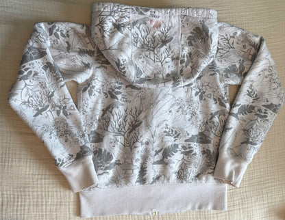 Aritzia TNA Pre-Teen/Teen Girl Hoodie , Kids 16 to 20 (extra large)