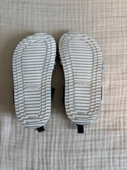 Toddler Girls Size 9 Velcro Flower Print Sandals , Shoes 9 (Toddler:2-4yr)