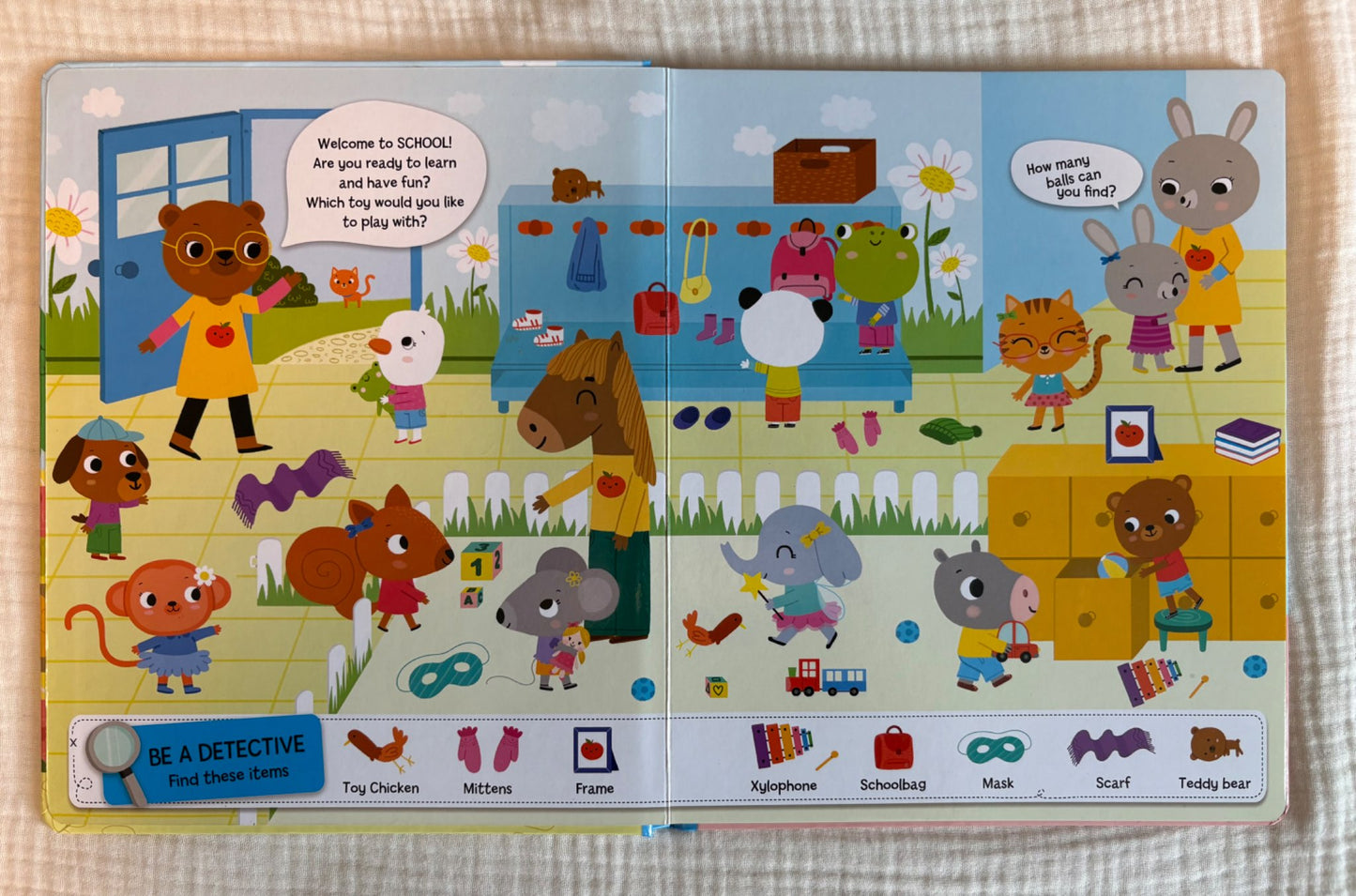 Little Detectives at School: A Look and Find Book (Published in Canada!)