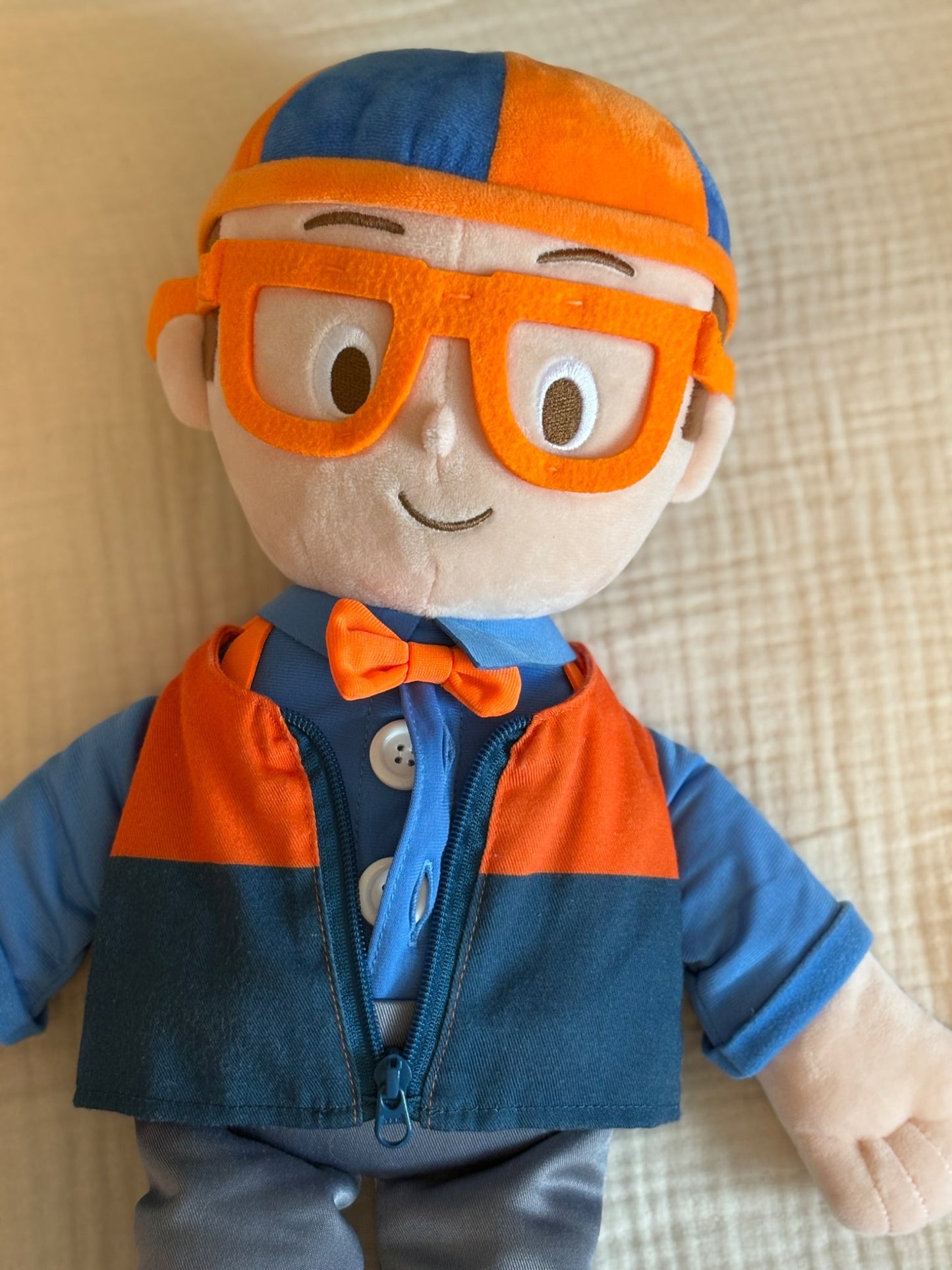 Blippi Get Ready and Play Plush Toy (Fine Motor Skills & Hand/Eye Coordination Toy)
