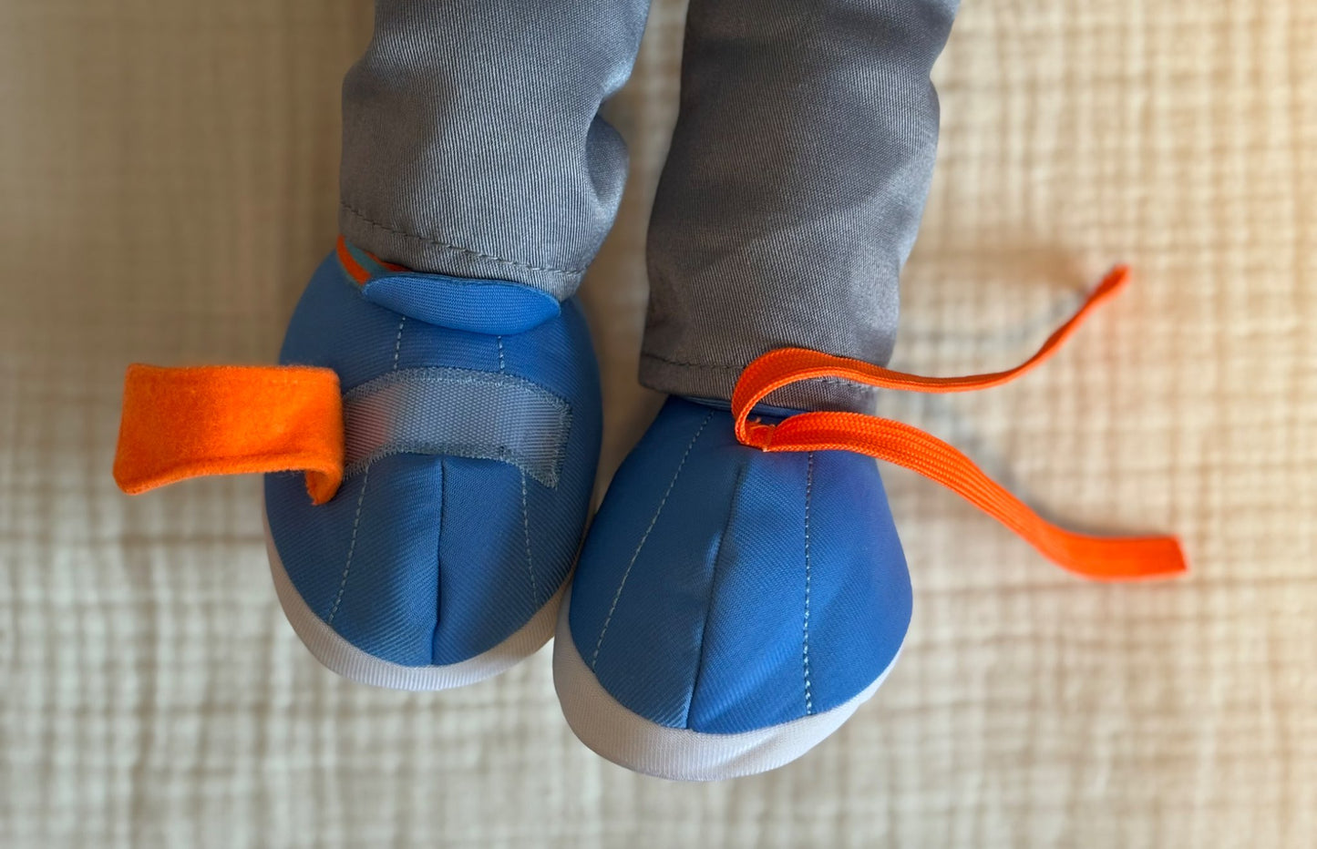 Blippi Get Ready and Play Plush Toy (Fine Motor Skills & Hand/Eye Coordination Toy)