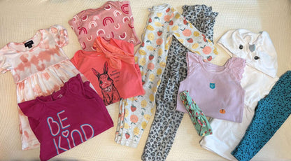 18-24 Months Baby Girl Bundle (12 Items, Multiple Brands Such As: Old Navy, Toughskins & Joe Fresh) , Kids 24 Month (18-24M)