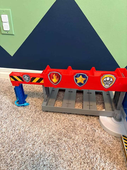 Paw Patrol Big Truck Pups Truck Stop HQ Playset (Purchase Price: $150)