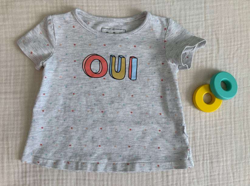French Canadian (Souris Mini, Gagou Tagou,Trois Moutons ) Baby Girl 9 Months Clothing Bundle , Kids 9 Month (6-9M)