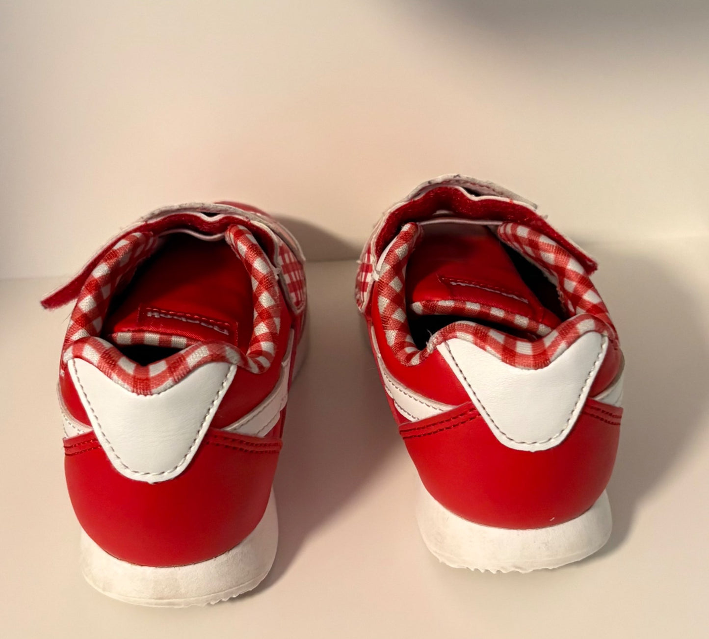 Reebok Toddler Girls Cherry Red Shoes Size 10 (Purchase Price: $49) , Shoes 10 (Toddler:2-4yr)
