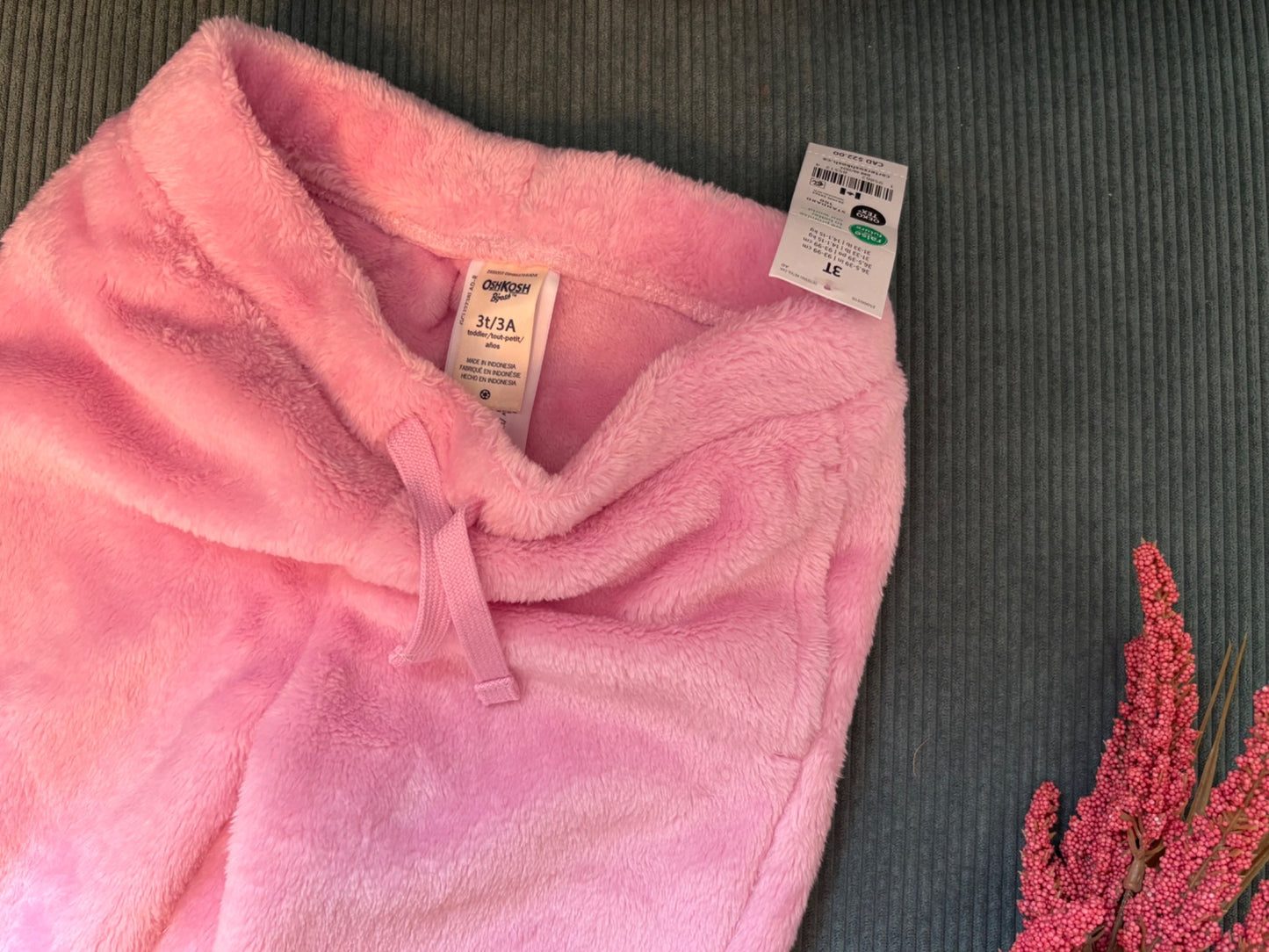 OshKosh B'Gosh 3T Toddler Girls Fuzzy Pink Pants (BRAND NEW W/ TAG), Kids 3T