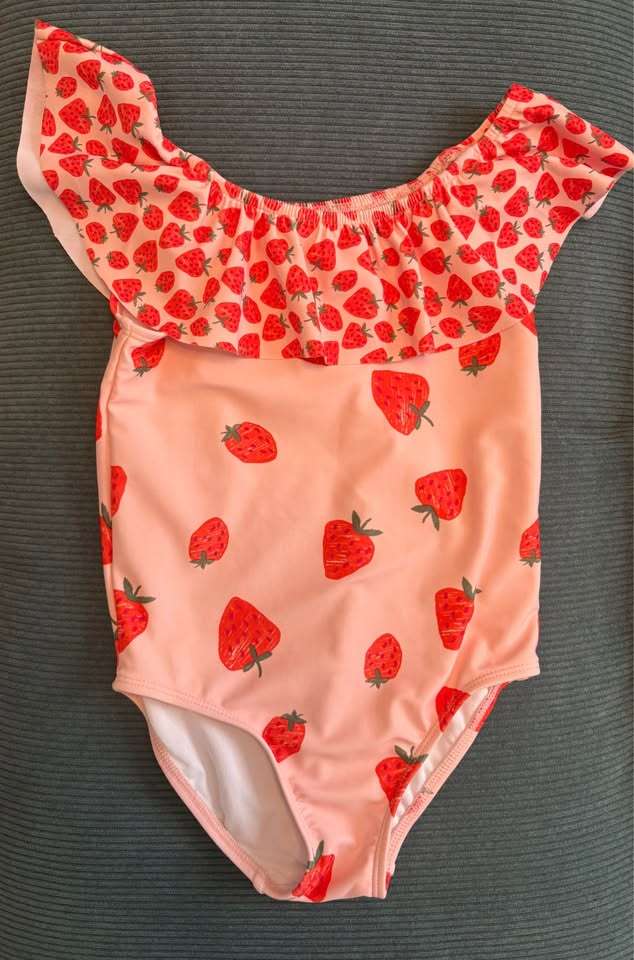 Carter's 5T Girl's One Piece Strawberry Swimsuit, Kids 5/5T