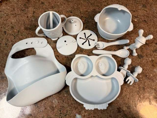 Baby Feeding Essentials Set (12 Pieces)  RETAIL: 36$