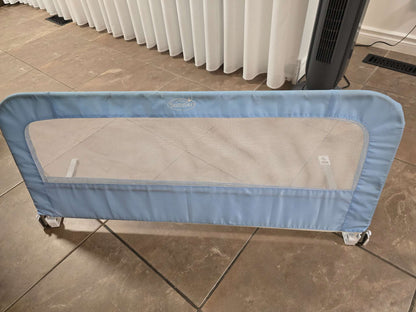 Summer Infant Double bed rail SET of 2- RETAIL 140$