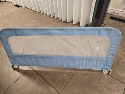 Summer Infant Double bed rail SET of 2- RETAIL 140$