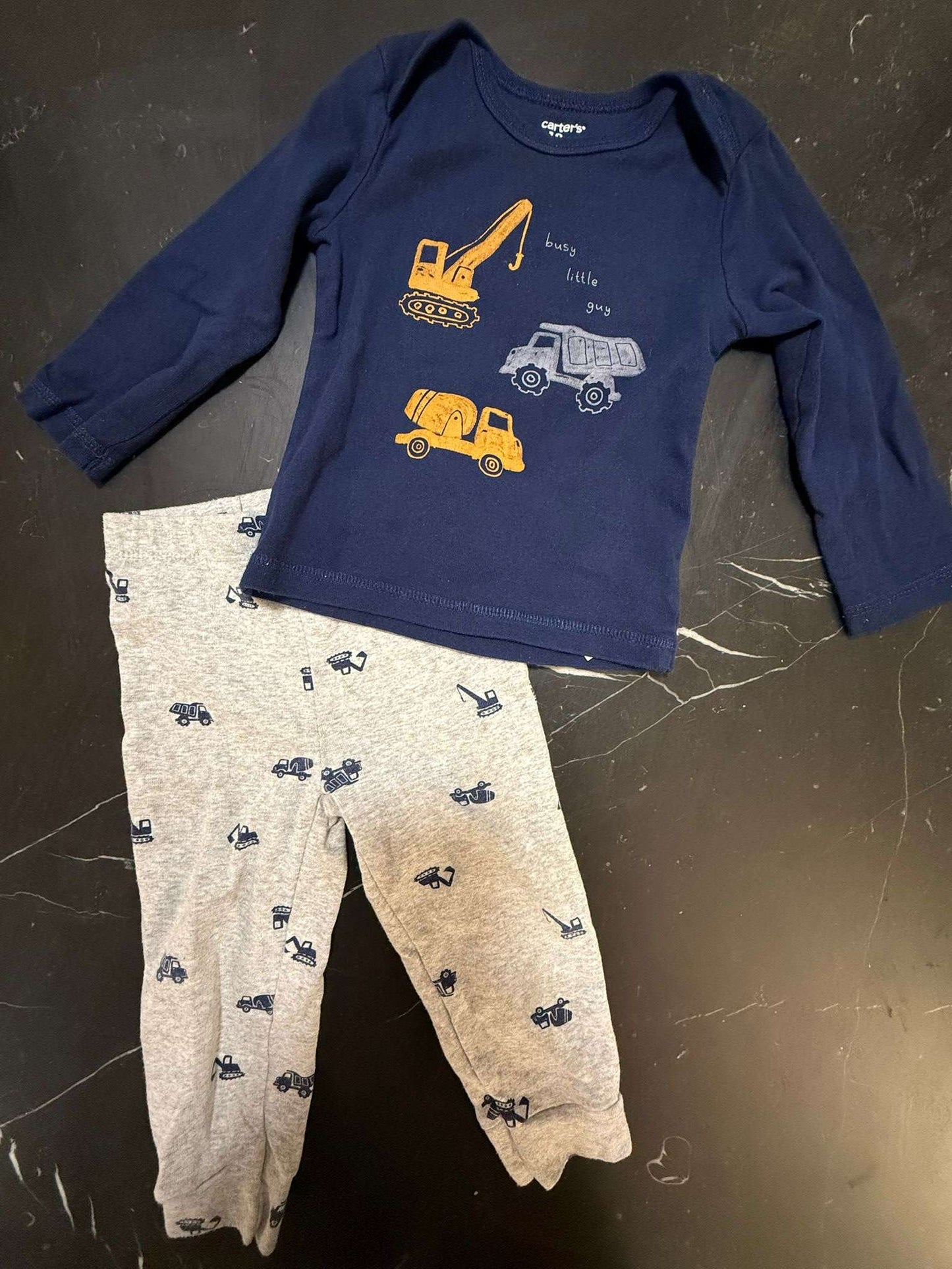 Carter's 2 Pieces set, Kids 18 Month (12-18M)