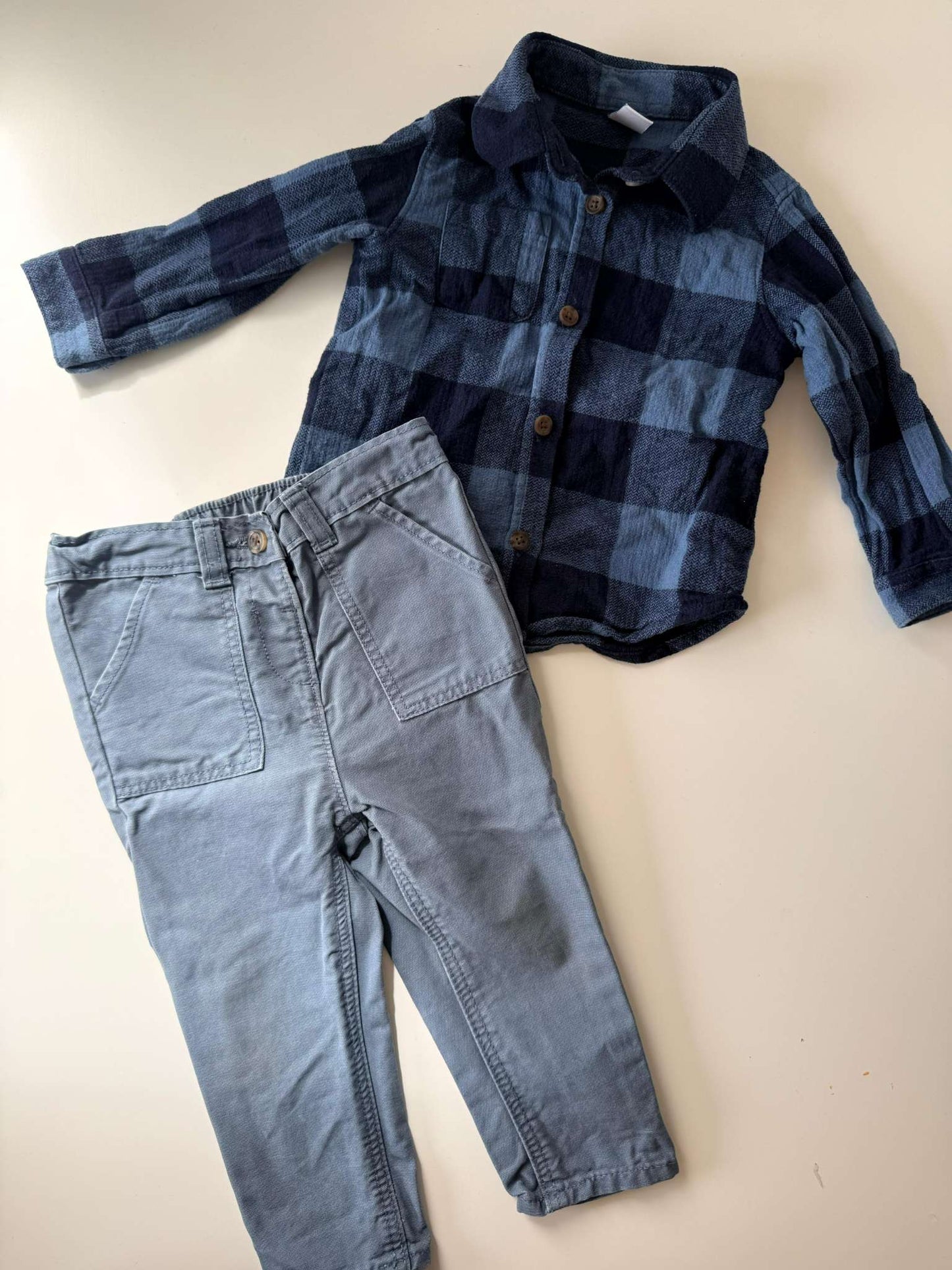 Old Navy Outfit (12-18 Month) : Long Sleeve Blue Plaid Pocket Shirt Shirt and Light Blue Pants , Kids 18 Month (12-18M)