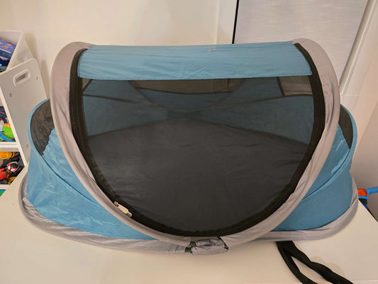 KidCo PeaPod Portable Travel Bed RETAIL $150