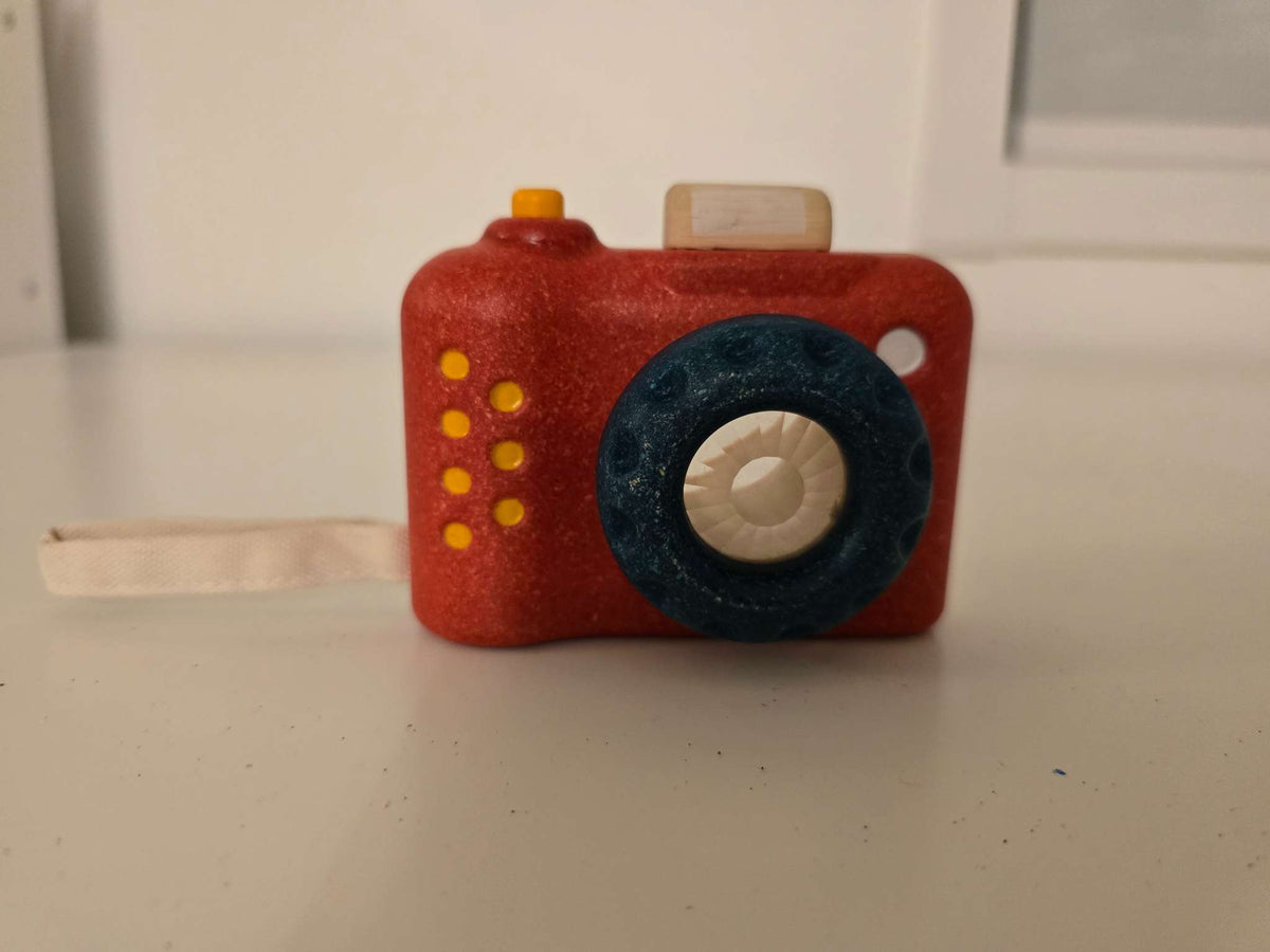 BUNDLE BUS TOY+WOODEN CAMERA