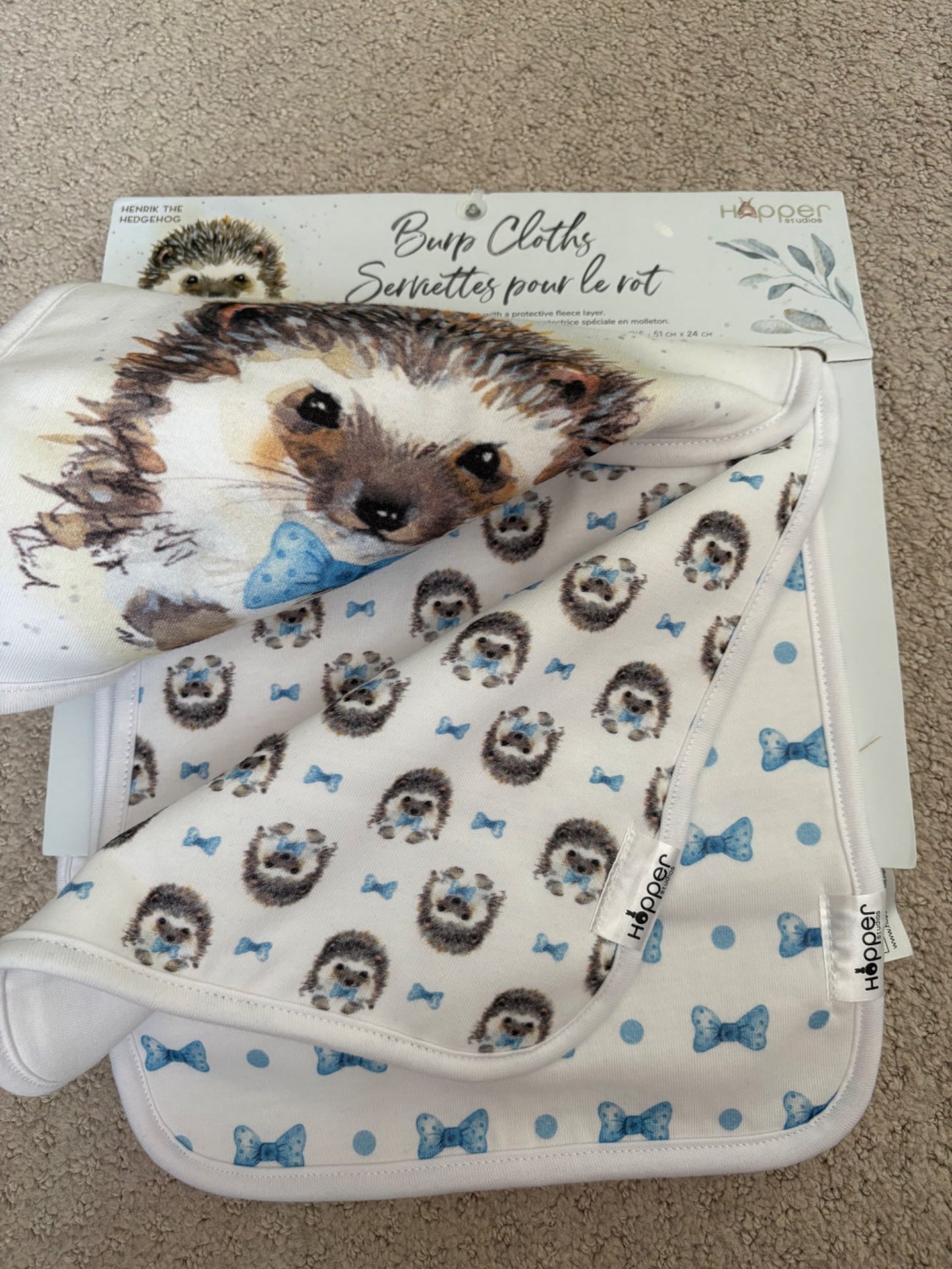 New with tags, Hopper - 3 Burp cloths, hedgehogs, 51x24cm