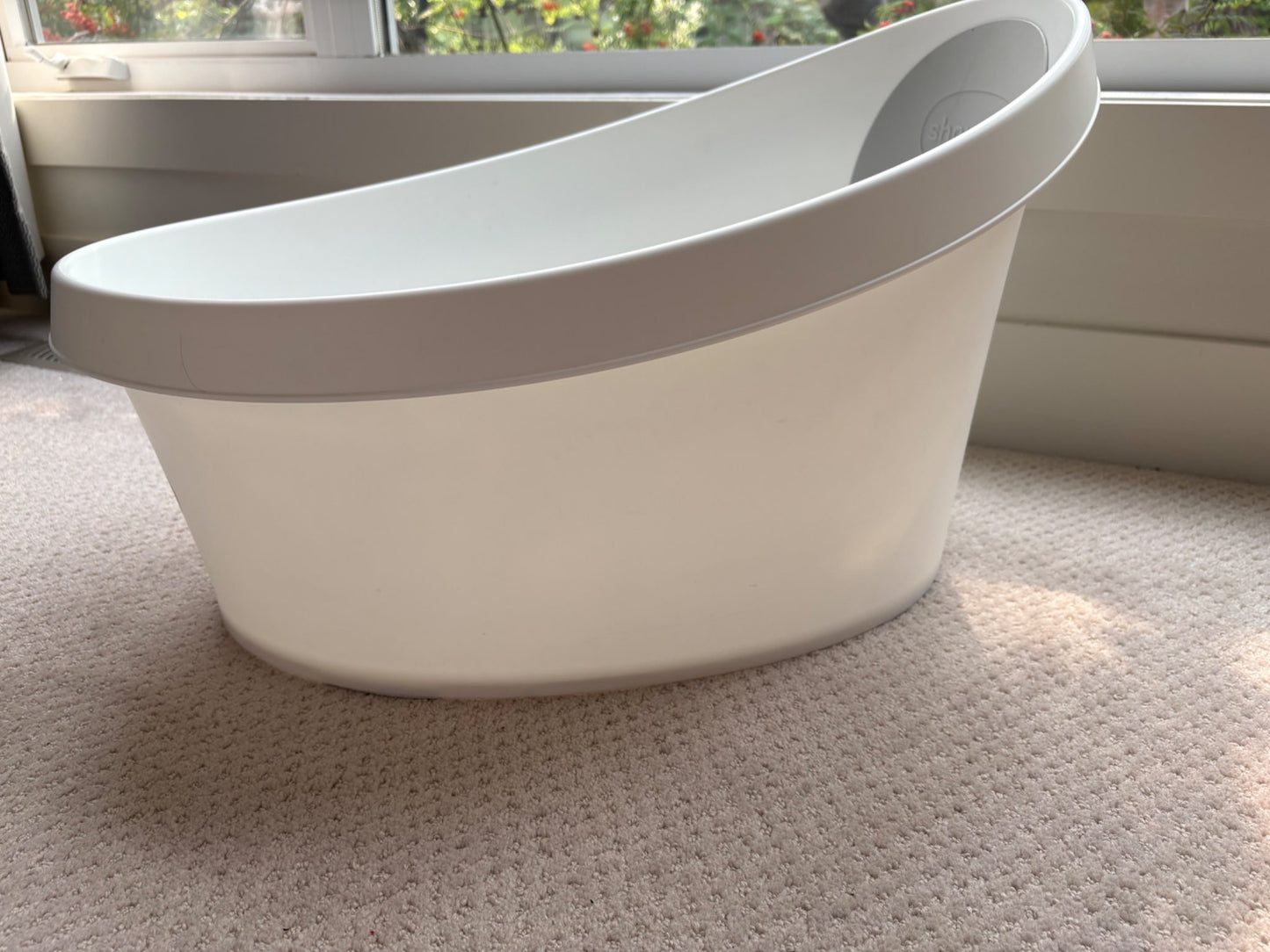 Shnuggle toddler tub, retails $79.95