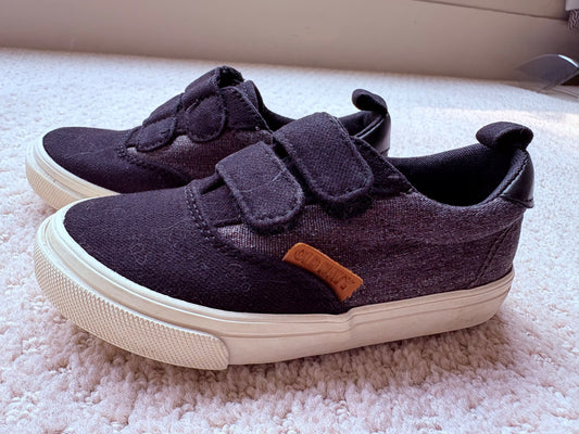 Old Navy - black and grey old navy loafers, size 6, Shoes 6 (Walkers:12-24 mth)