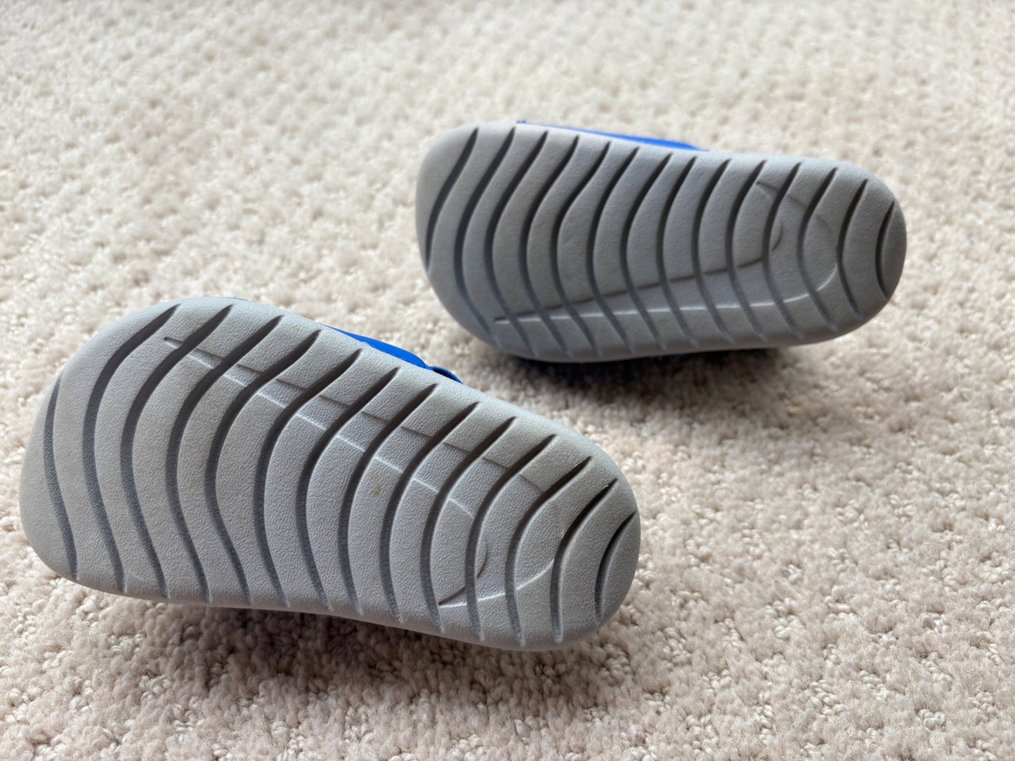 Nike - blue slide sandals with ankle strap, size 6, retail $40, Shoes 6 (Walkers:12-24 mth)