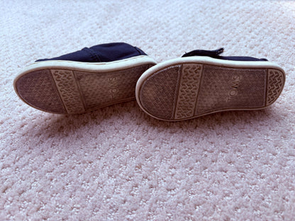 Toms- navy blue Velcro loafers, size 6, Shoes 6 (Walkers:12-24 mth)