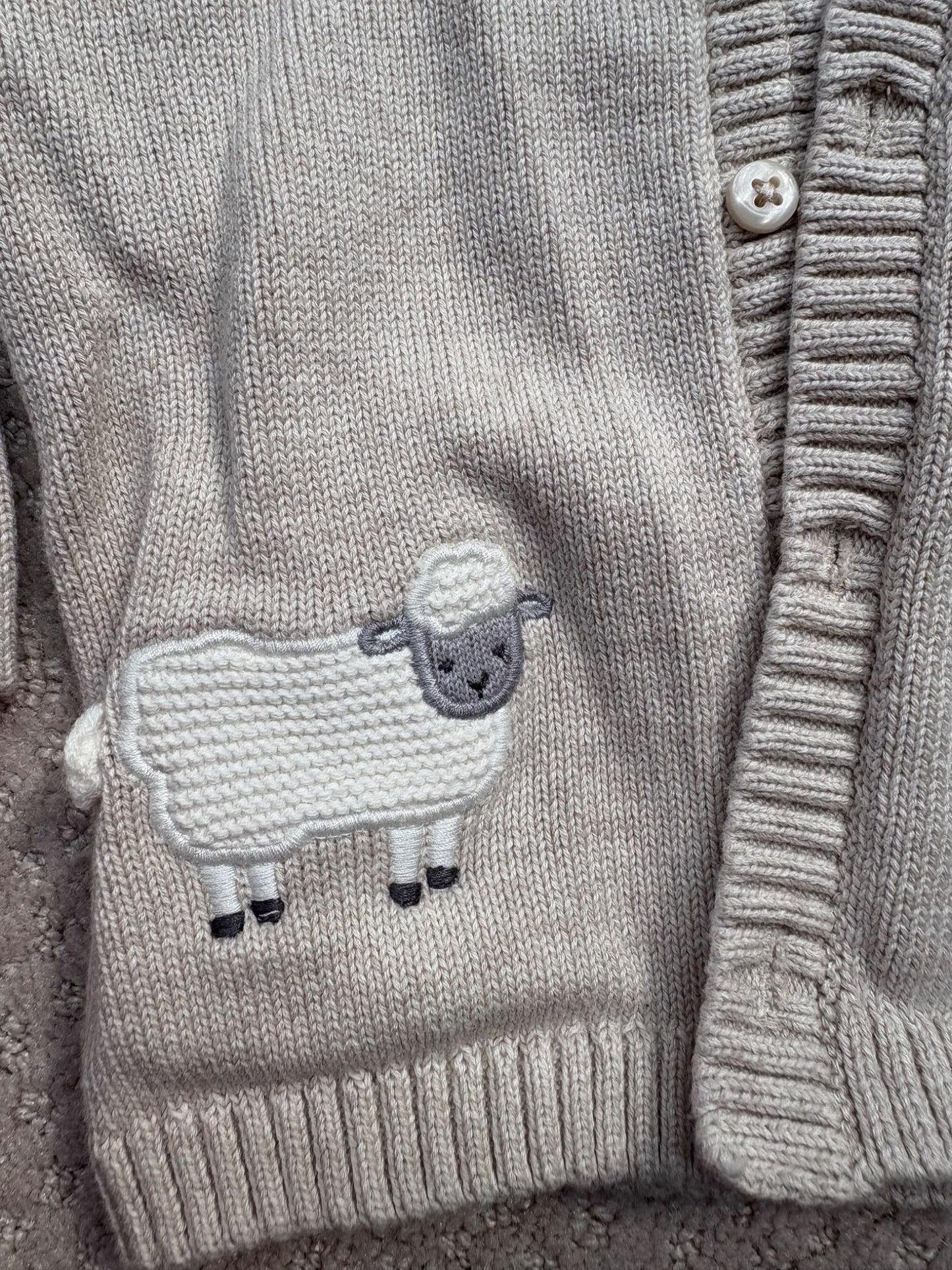 UK 🇬🇧 brand - John Lewis - knitted jacket with sheep, 12-18m , Kids 18 Month (12-18M)