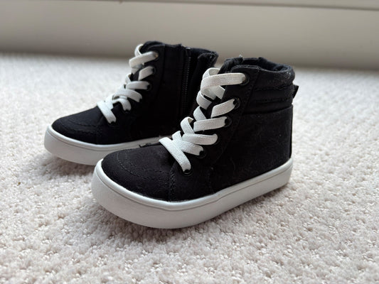 Gap - black cotton high tops, size 6, Shoes 6 (Walkers:12-24 mth)
