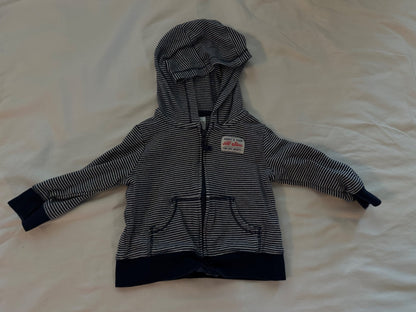 Carters 2 piece outfit, Kids 6 Month (3-6M)