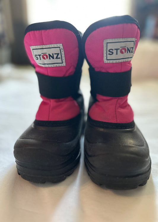 Stonz Toddler boots, Shoes 8 (Toddler:2-4yr)