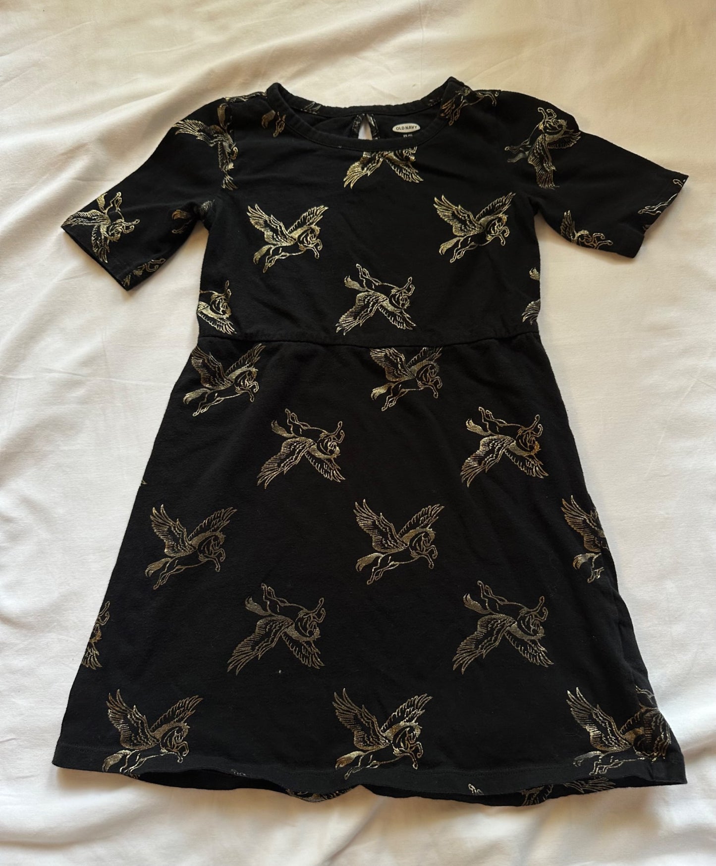 Black dress with gold Pegasus horses, Kids 5/5T