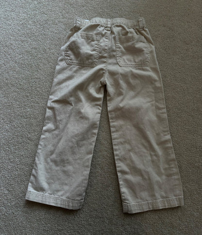 Old navy cream cropped pants , Kids 8