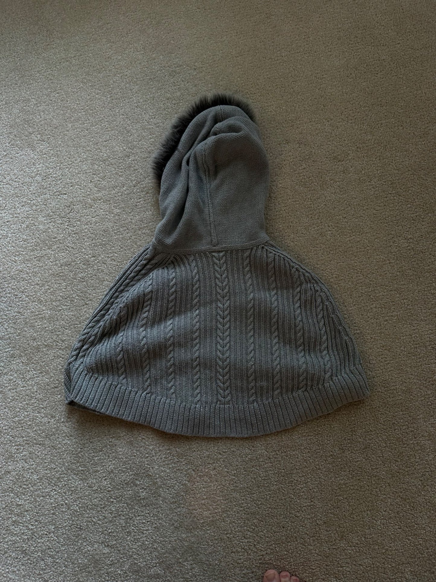 Grey poncho with hood, Kids 4/4T