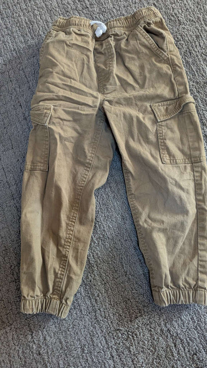 Joe fresh cargo pants - size 4, Kids 4/4T
