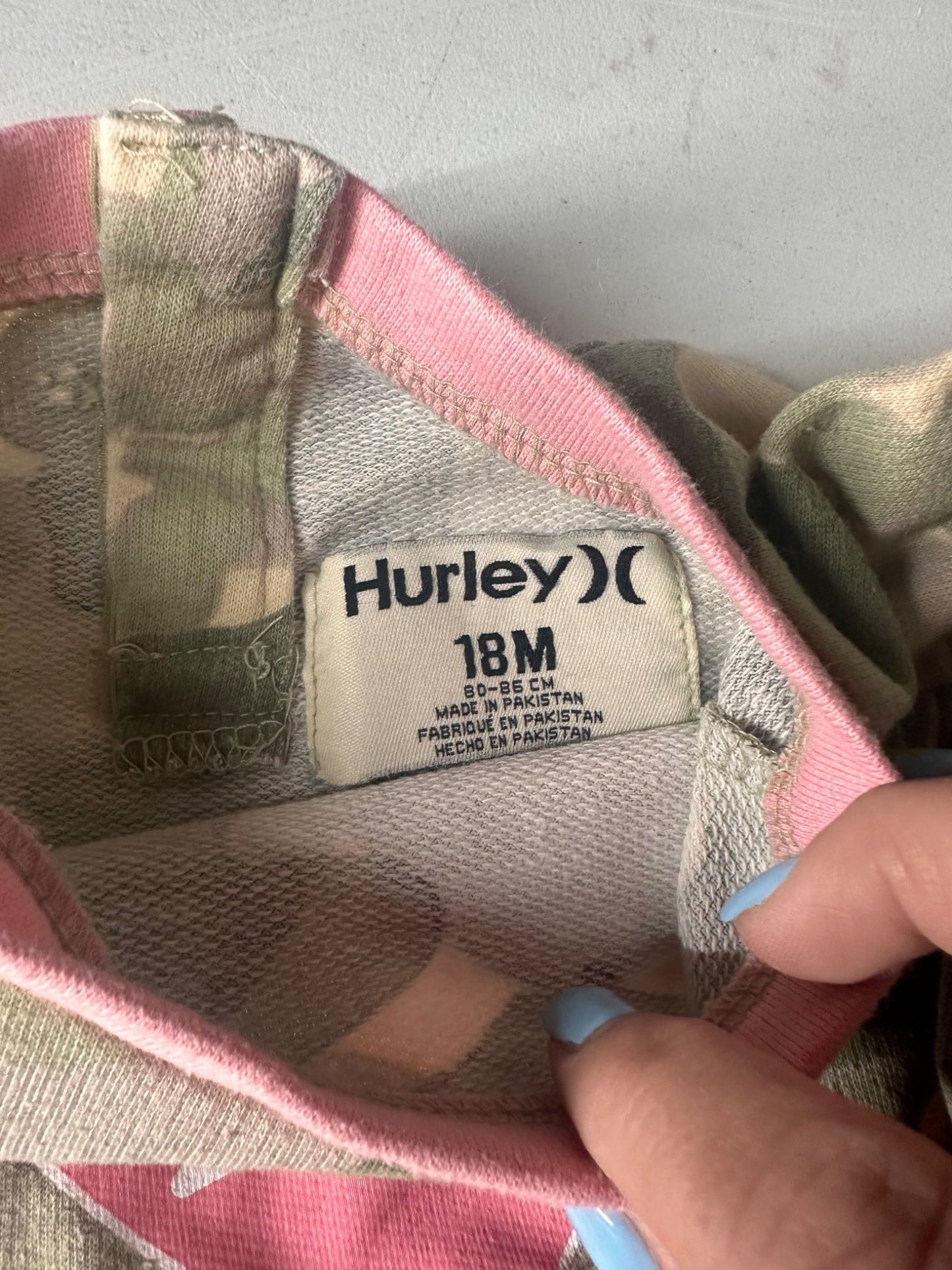 Girls camo/pink outfit 18mo, Kids 18 Month (12-18M)