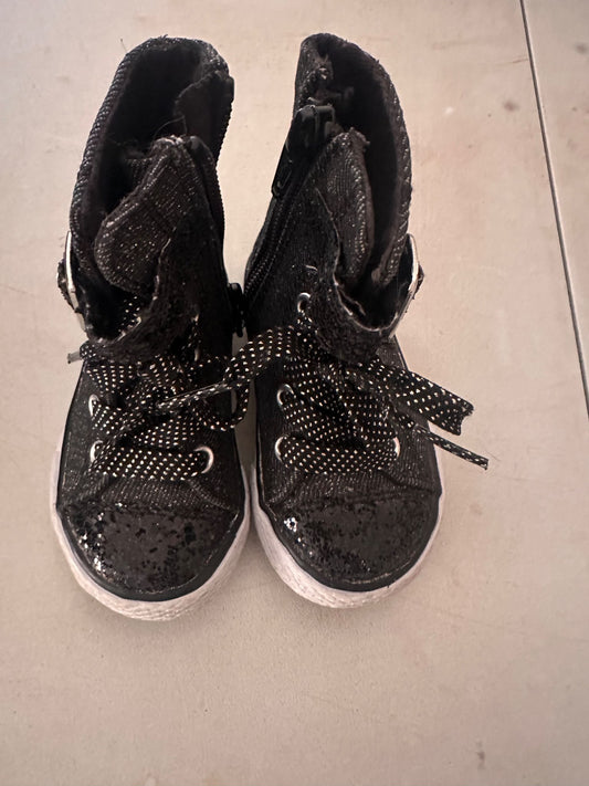 Glittery high top runners size 4, Shoes 4 (Baby: 0-12 mth)