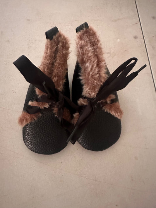 Adorable baby boots size 2, Shoes 2 (Baby: 0-12 mth)