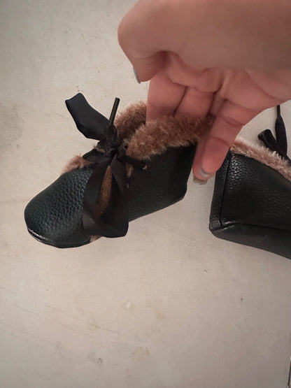 Adorable baby boots size 2, Shoes 2 (Baby: 0-12 mth)