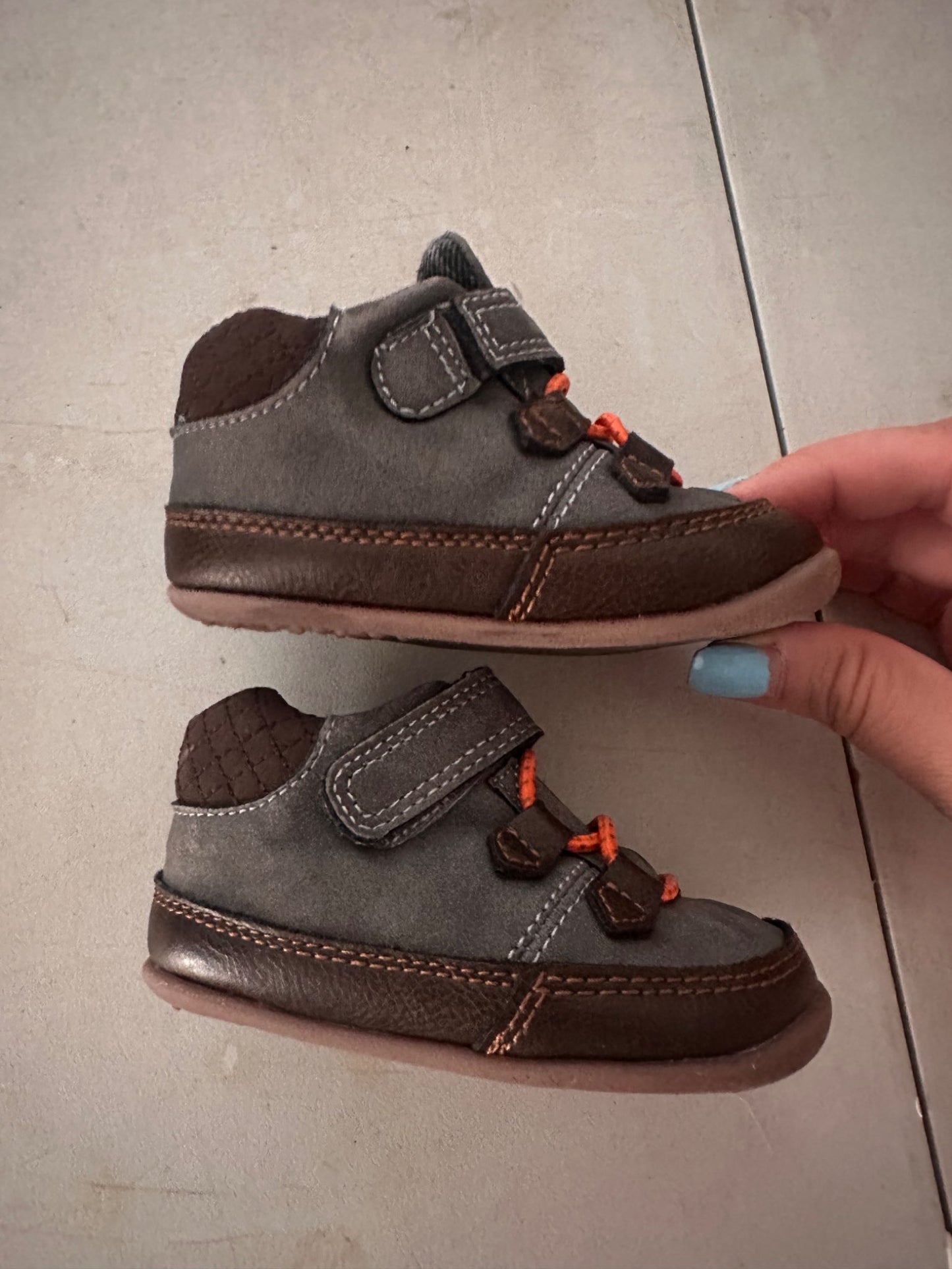 Walking shoes, size 3, Shoes 3 (Baby: 0-12 mth)