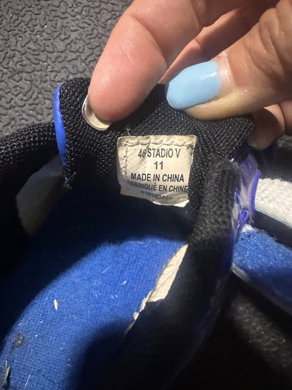 Soccer cleats size 11, Shoes 11 (Toddler:2-4yr)